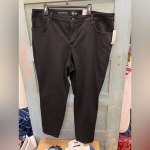 Style & Co Curvy Skinny Leg Black Jeans